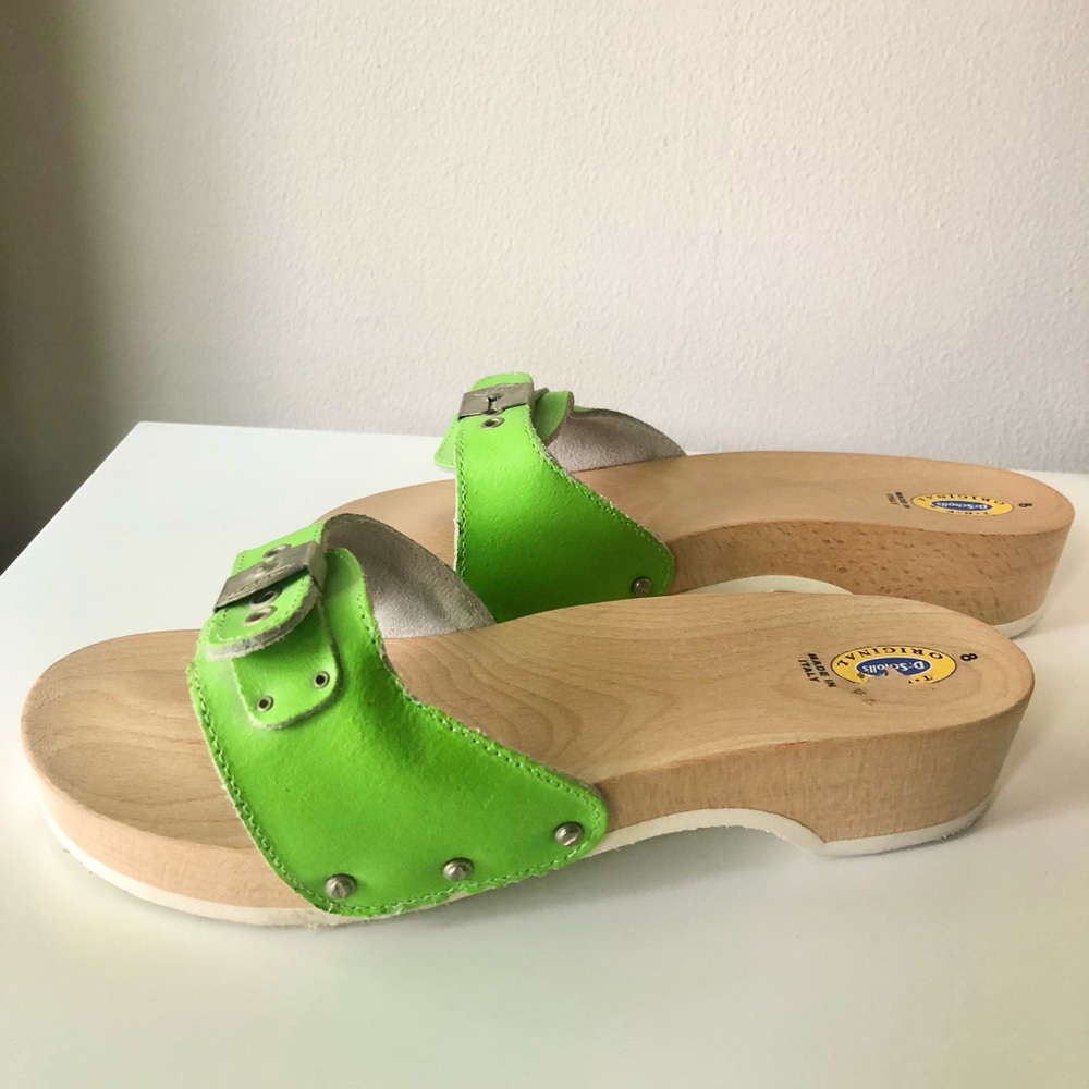 Dr. Scholl’s wooden clog sandals